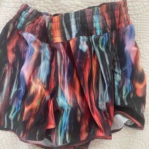 Lululemon Hotty Hot II Shorts